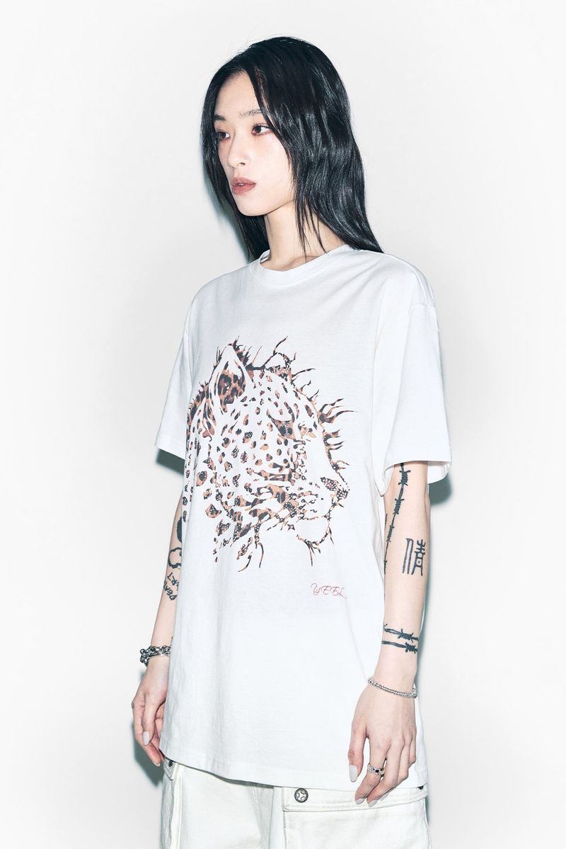 CHEETAH GRAPHIC OVERSIZED T-SHIRT WHITE