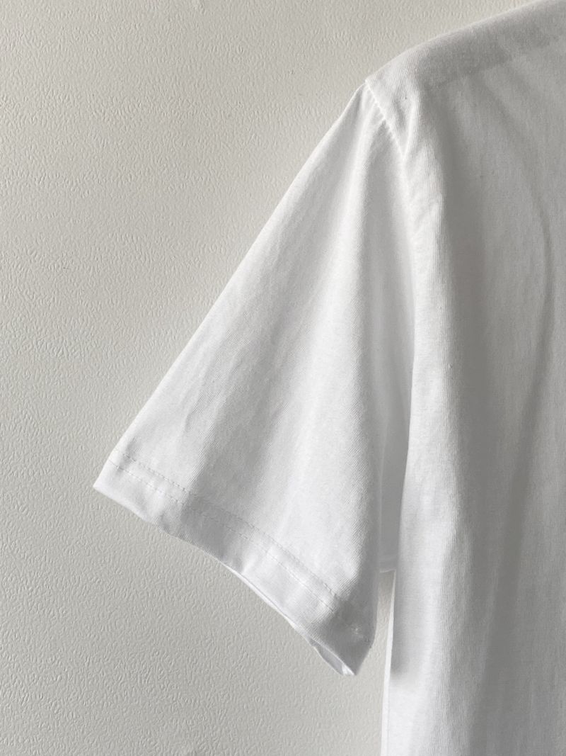 Seasonable basic t