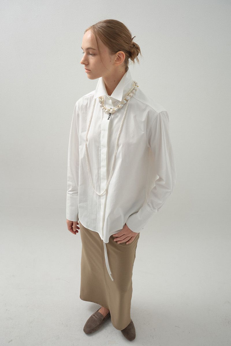 Hidden Embroidery Stitch Shirt_White