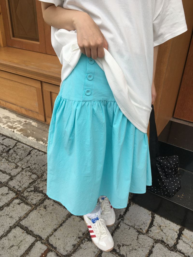 ownmind(オウンマインド)の「Button Midi Skirt(Skirts)」