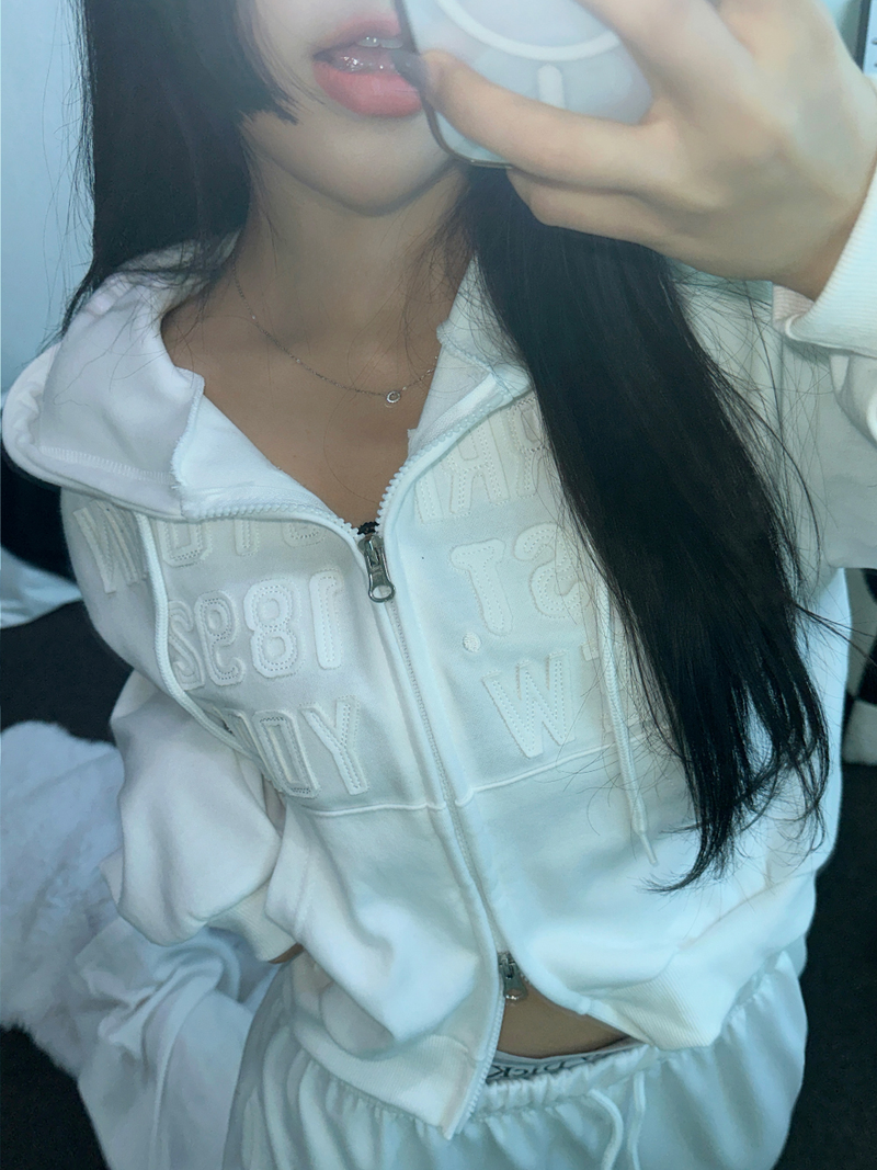 ストリートパッチフーディージップアップ🤎🤍🖤3COLOR