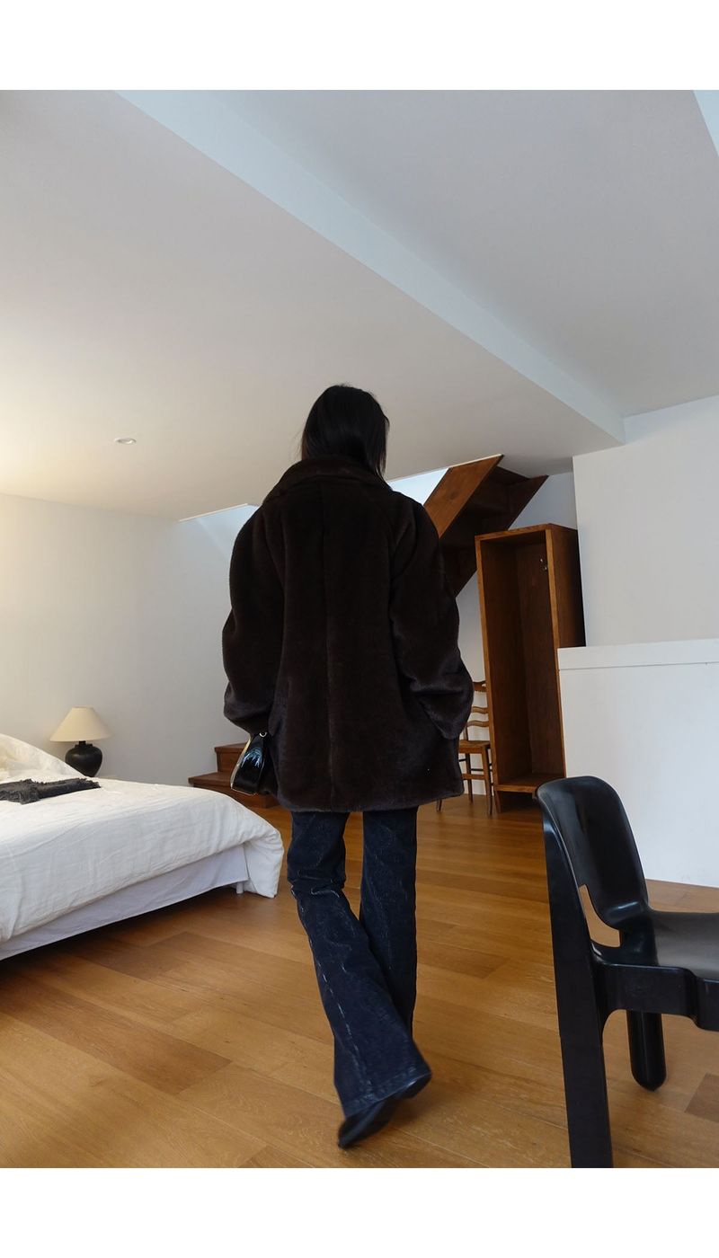 grandma brown fur coat