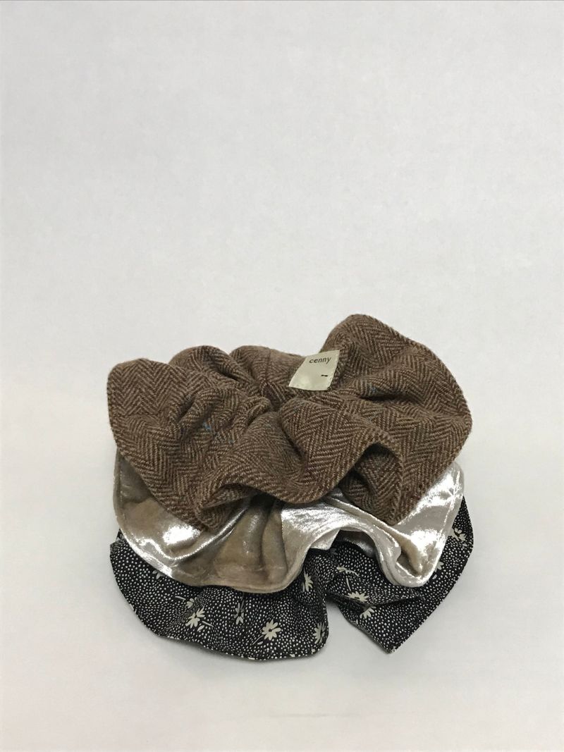 Vintage Hair Ruffle - Dark Floral
