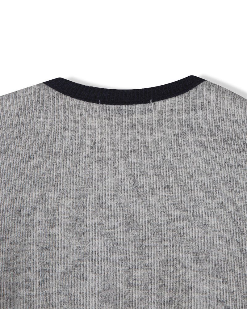 Hale fingerhole long sleeve
