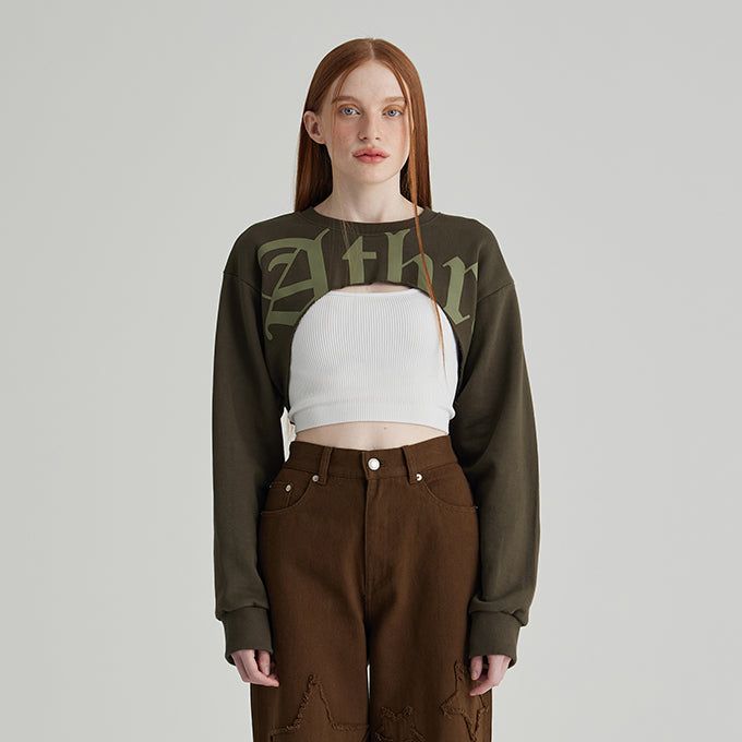 ANDTHEOTHER(アンドジアザー)の「KHAKI ATHR MAXI CROP SWEATSHIRT(Tops)」