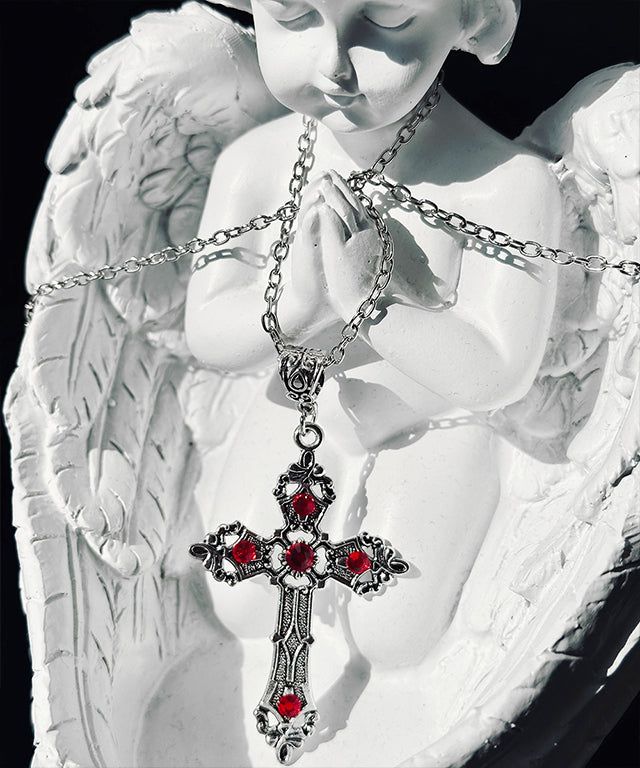 Adamdree(アダムドリー)の「Red Cubic Cross Necklace(Accessories)」