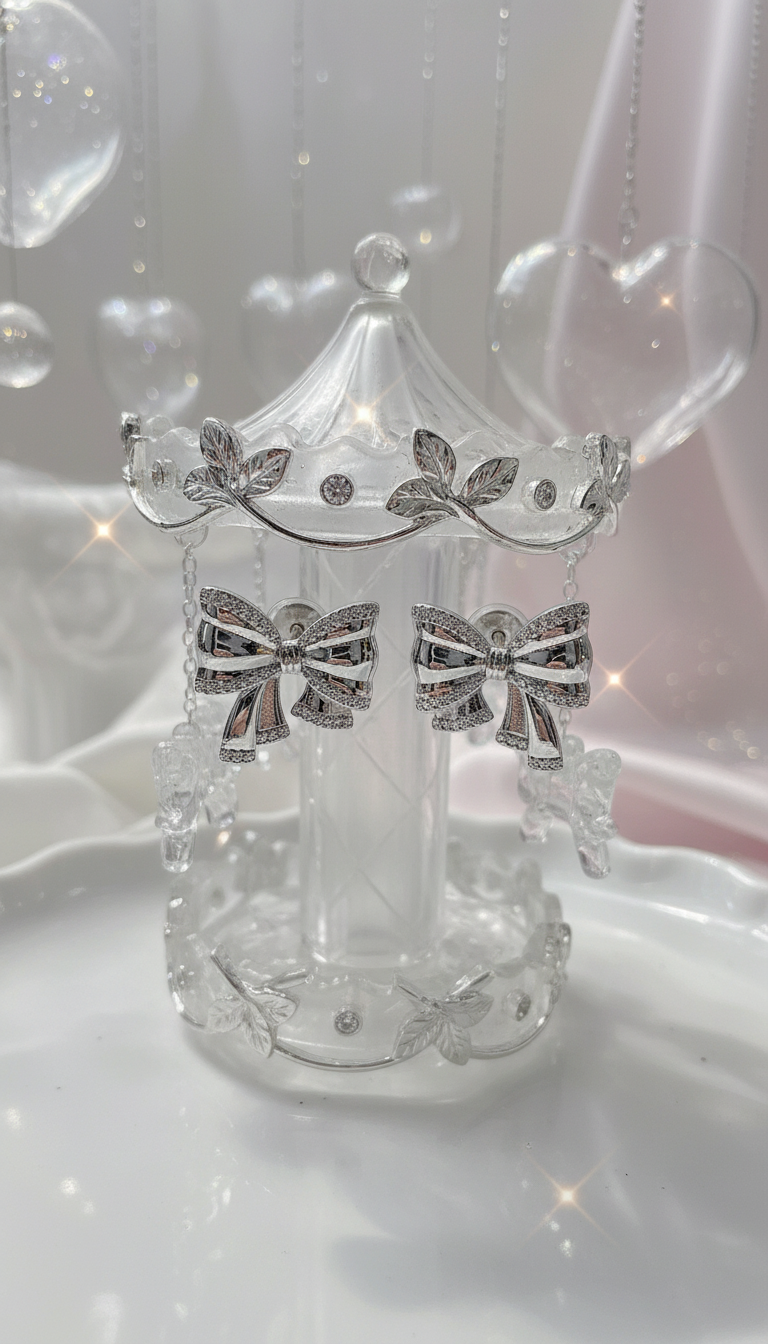 [ILLIT Wonhee Piercing] Puffy Ribbon Piercing - Silver Color