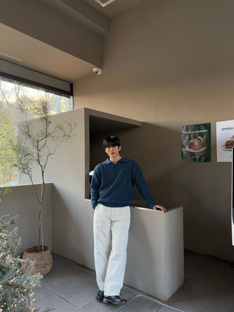 Open collar hachi knit