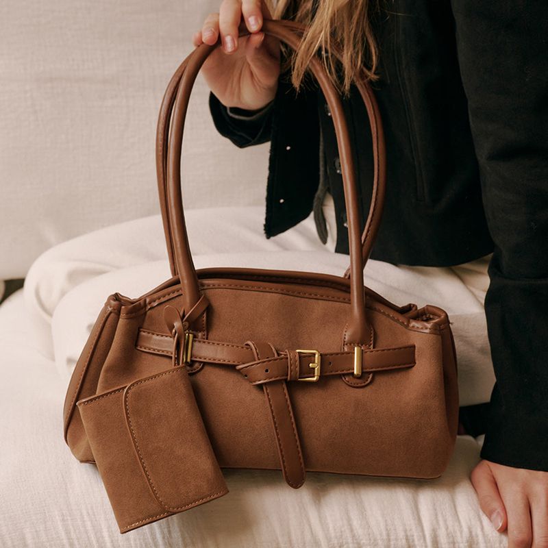 ALLINCOMPLETE（オールインコンプリート）の「Luze Suede Bag (Camel)（Bags）」