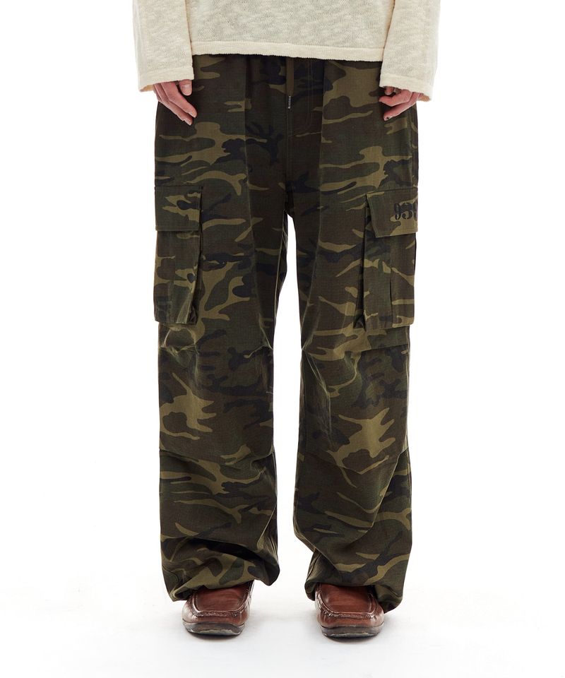 ARCHIVE BOLD（アーカイブボールド）の「ミリタリーカーゴパンツ (CAMO)（パンツ）」