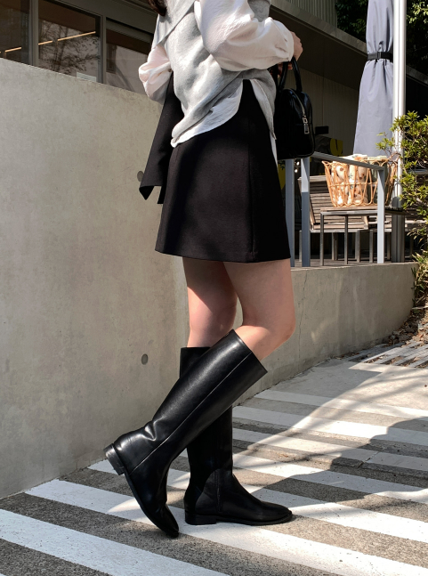 Lavigne Simple A-line Belted Mini Skirt