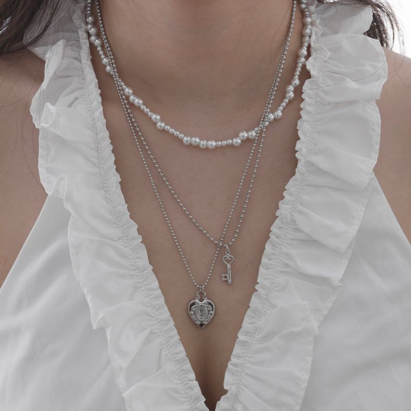 2way Heart lace key&lock necklace