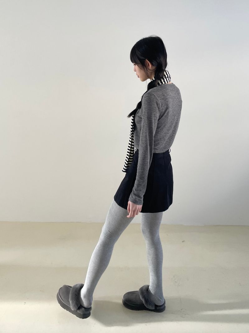Y2K mini skirt