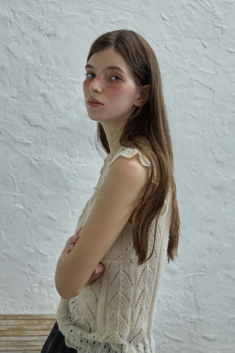 Ribbon sleeveless knit_cream
