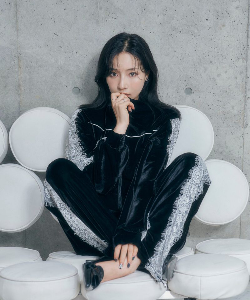 ANDGEEBEE（アンジービー）の「レースライントラックジャケット（Jackets/Outerwear）」