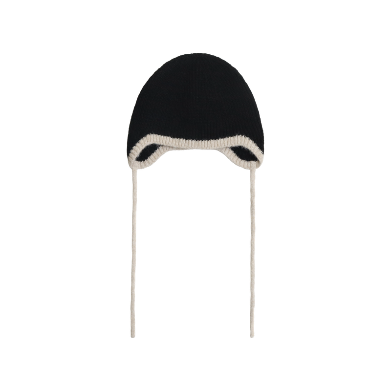 TWO-TONE COZY STRING BEANIE
