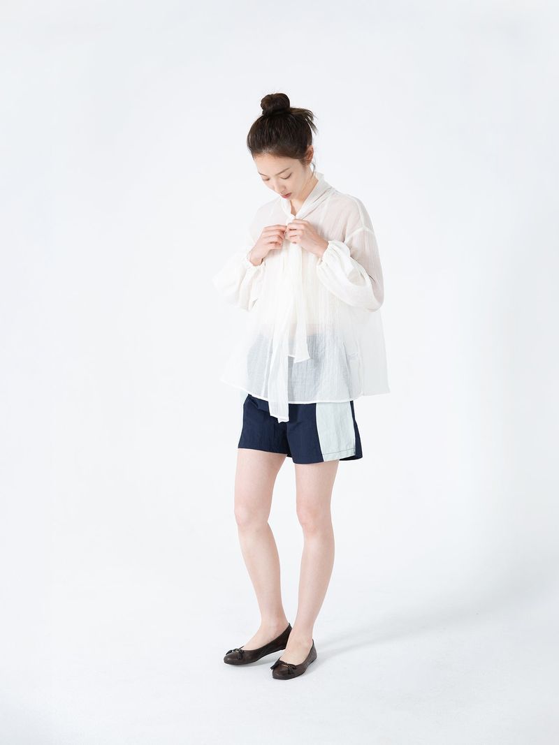 Ribbon Tie Blouse (White)