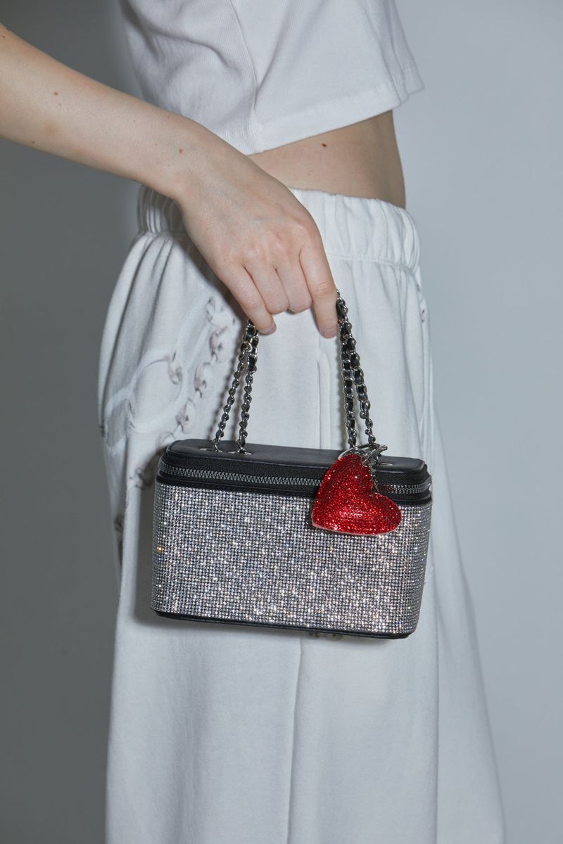 MAKE-UP BAG