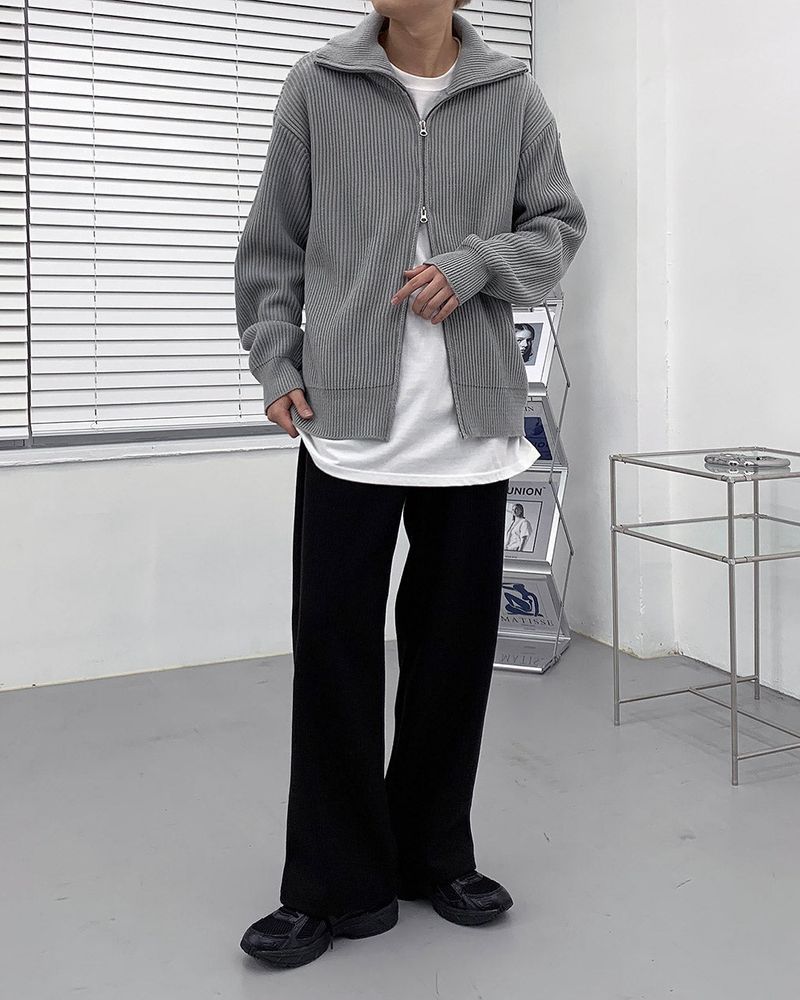 ブラーワイドパンツ