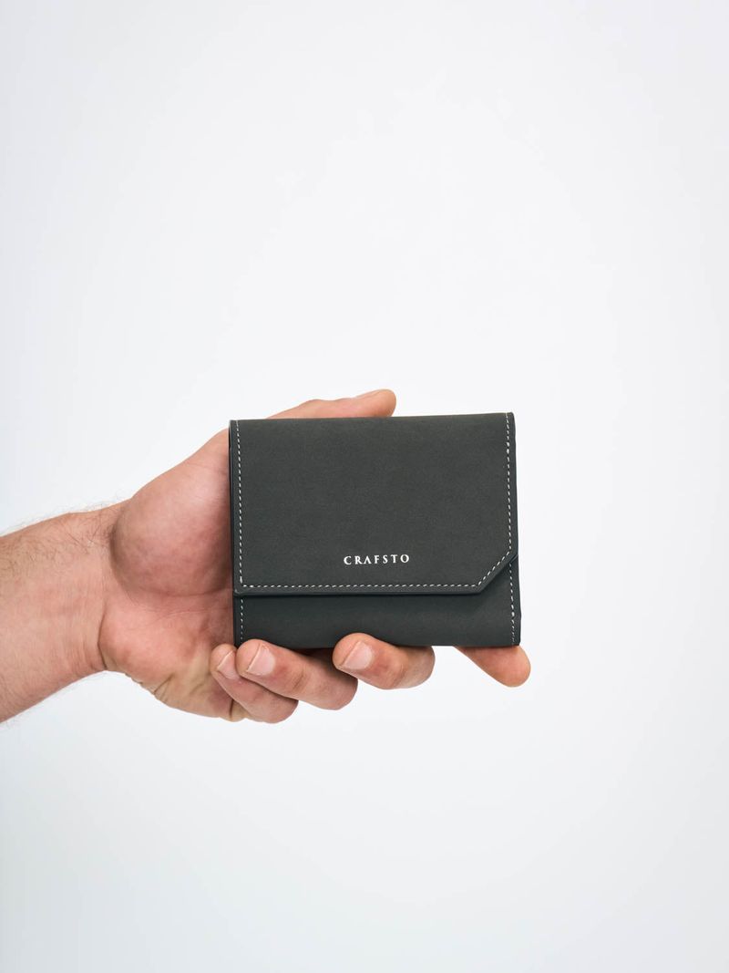 Corn Leather Graphic Trifold Wallet