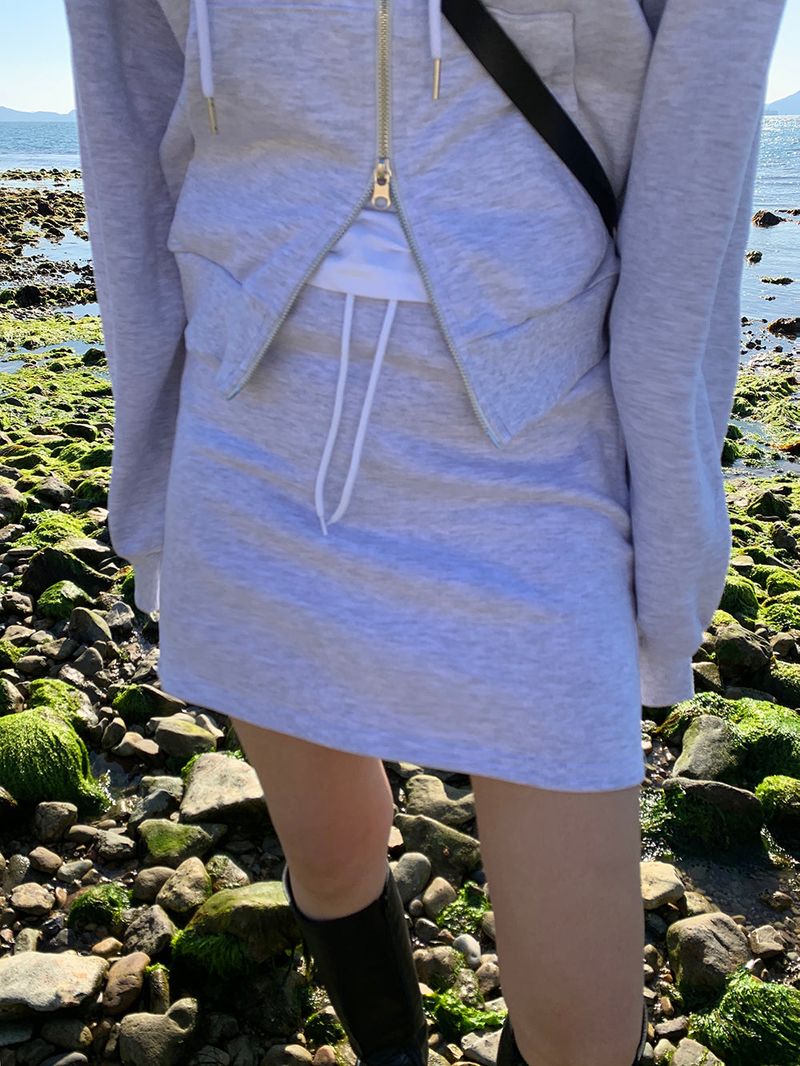 [MADE] Stern hip mini skirt