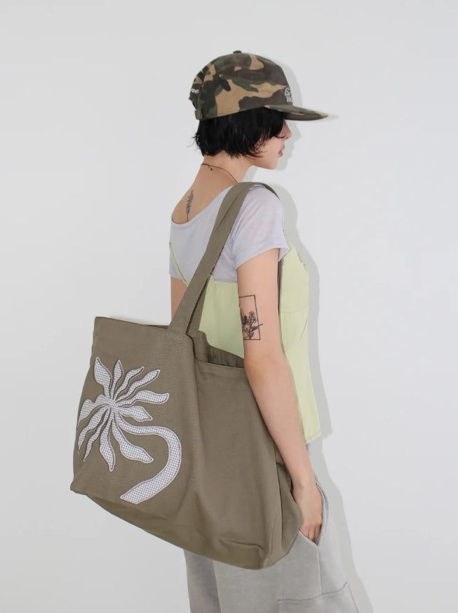 DANDELION PATCH TOTE BAG