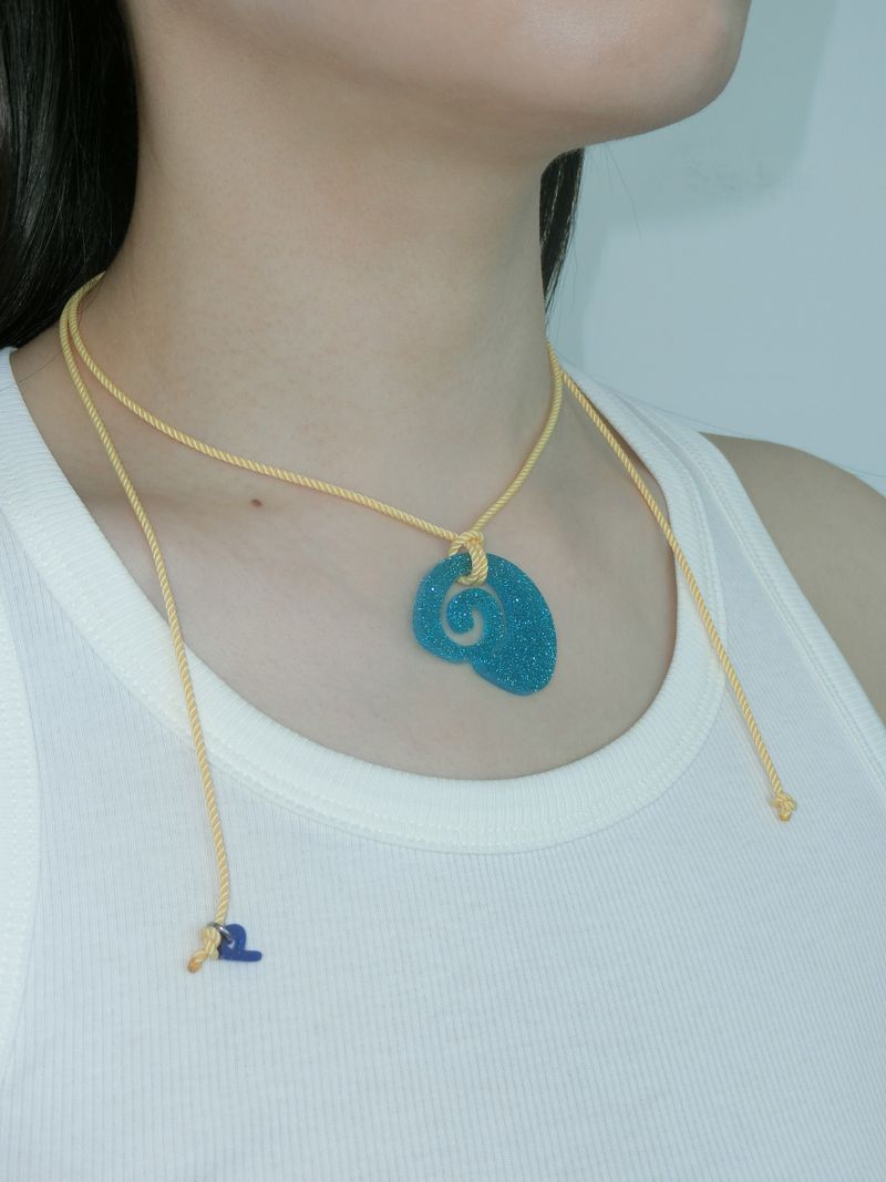 Glitter Necklace-blue/shell