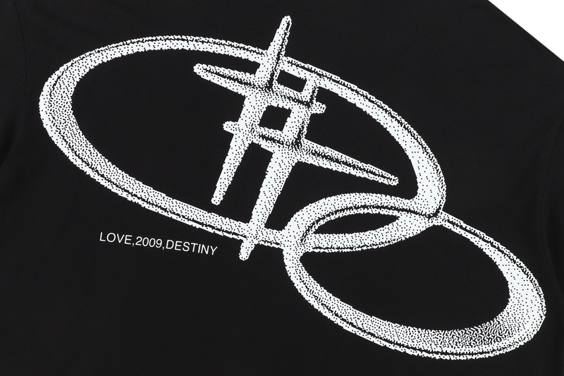 WIDE FIT SHINING LOGO TEE SHIRT