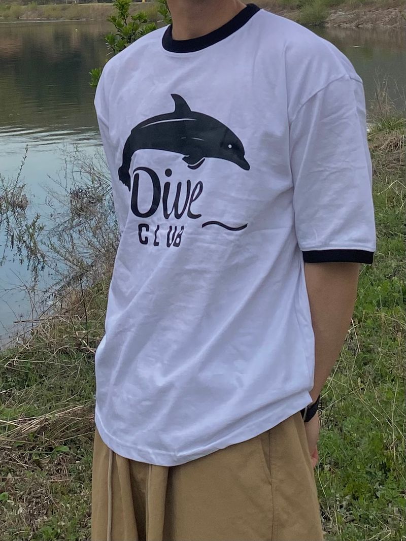 dolphin half T