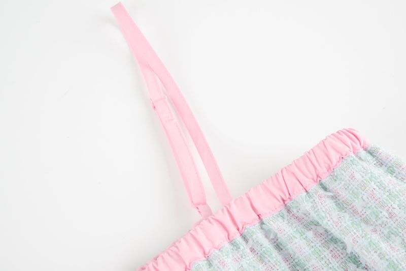 Pink tweed and crochet bustier
