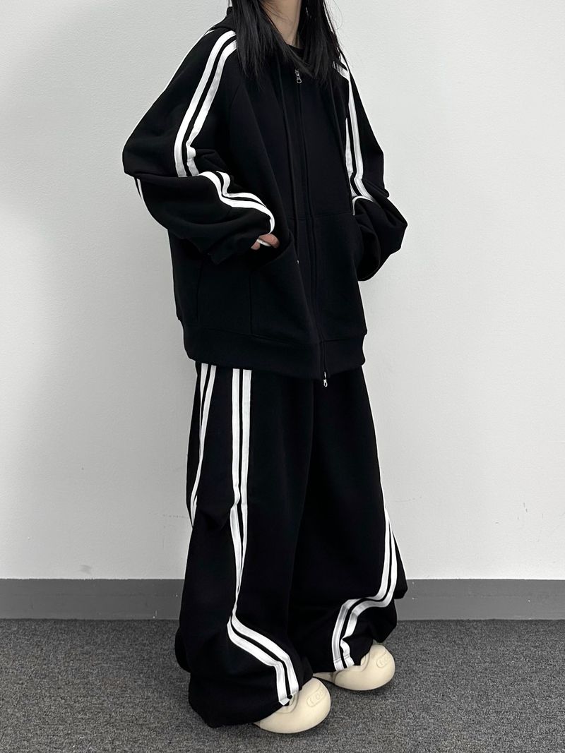 eight track hoodie zip-up 