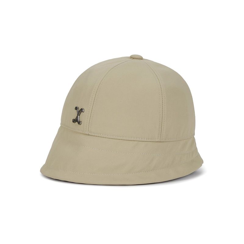 VA Curved Stud Nylon Bonnet Hat / Beige