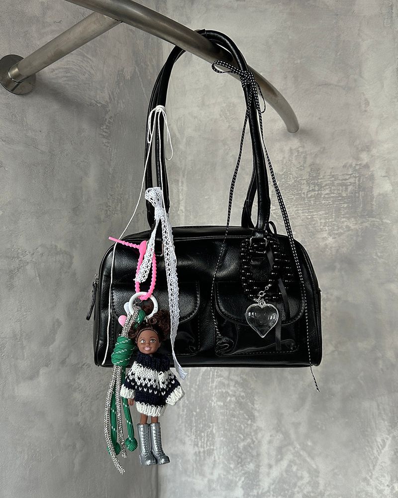 Mute Pocket Back Shoulder Bag