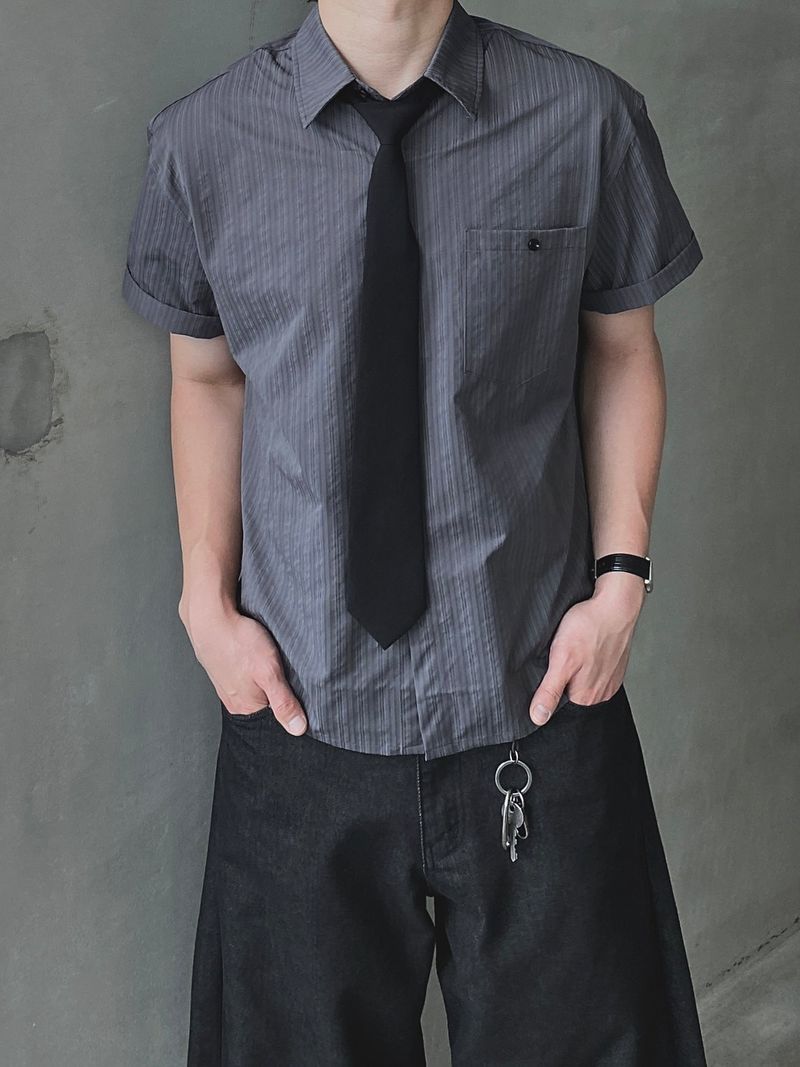 SSROOM(エスエスルーム)の「Modern Pleated Stripe Short-Sleeve Shirt(Tops)」