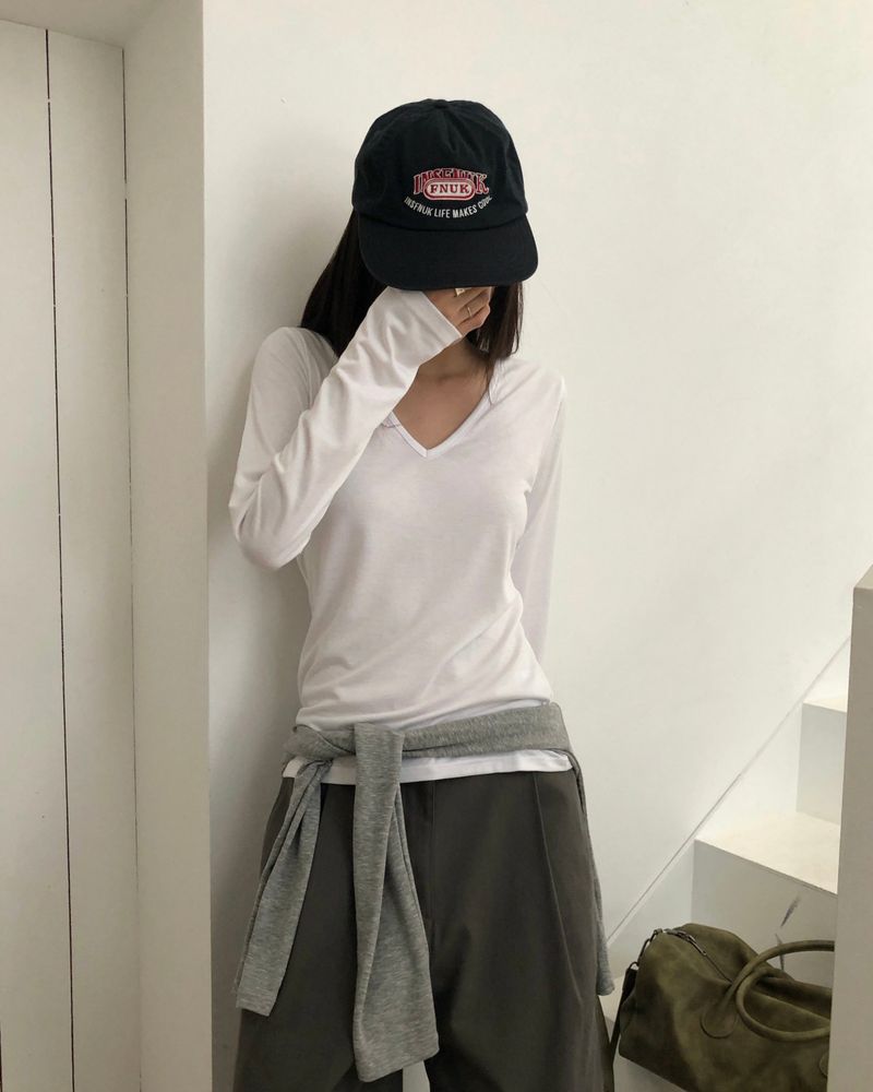 [ORIGINAL] Nimo Deep V-neck long-sleeve T-shirt
