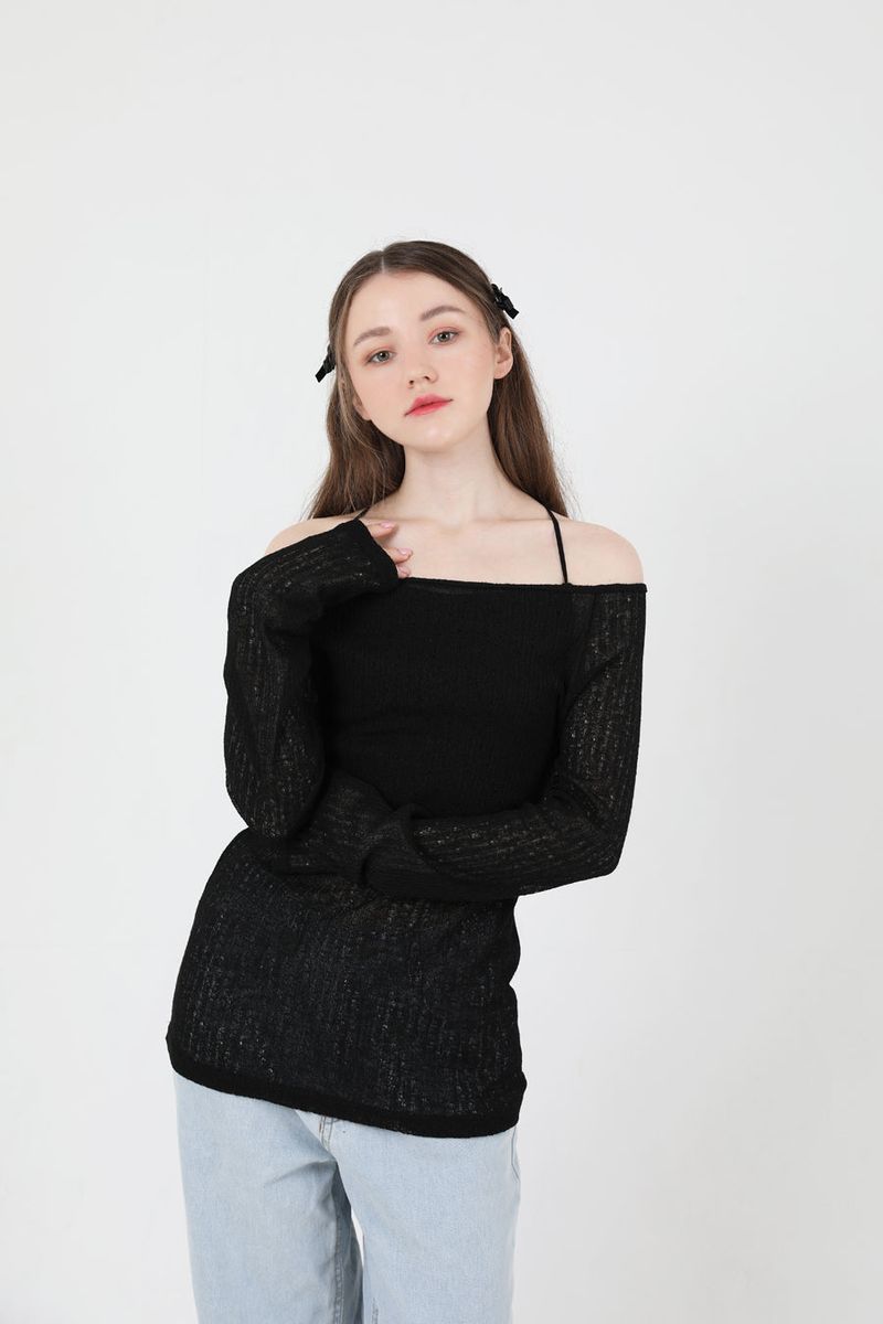 See-Throught Back Slit Long Sleeve Knit Black