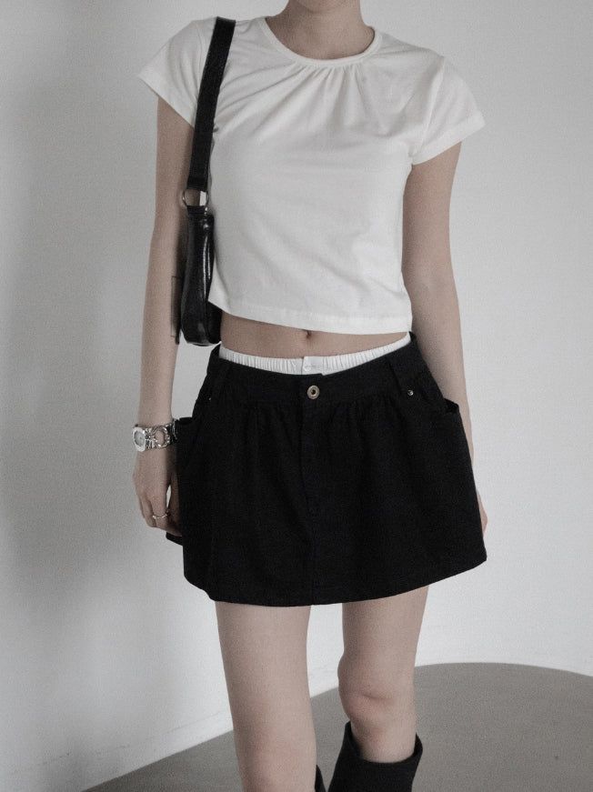 mnem（ムネム）の「Center Shirred Round Crop Top（Tops）」