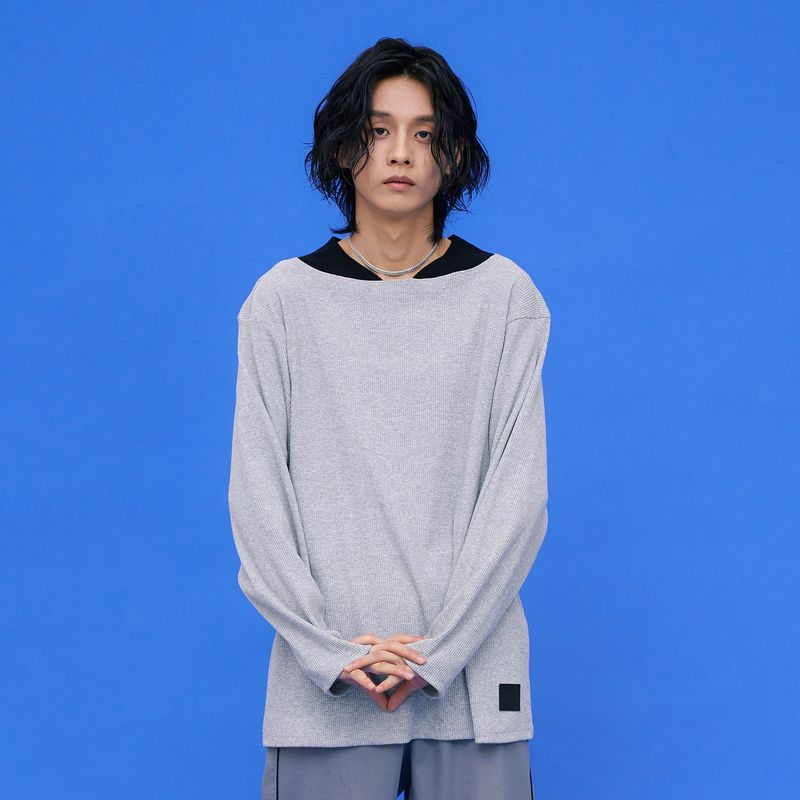 OTHER-worldly（アザーワールドリー）の「Half-moon Long sleeve T-shirt [Gray]（Tops）」