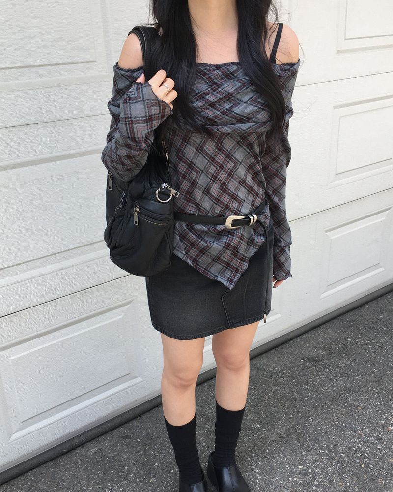 Dark denim mini skirt