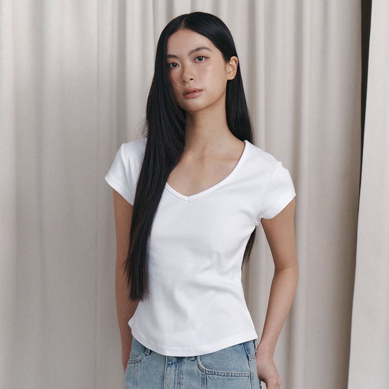 Curetty(キュリティ)の「C 90S LINE V-NECK HALF-SLEEVE T-SHIRT_WHITE(Tops)」