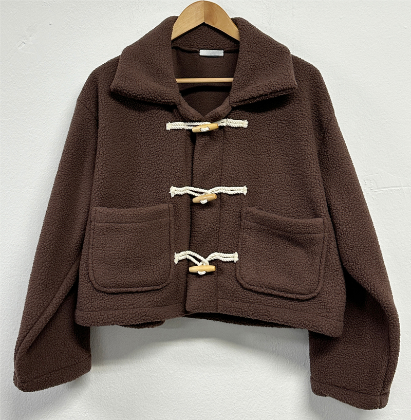 SHEEP FUR SEMI CROPPED TTEOKBOKKI COAT 🤎🤍🧸4COLOR