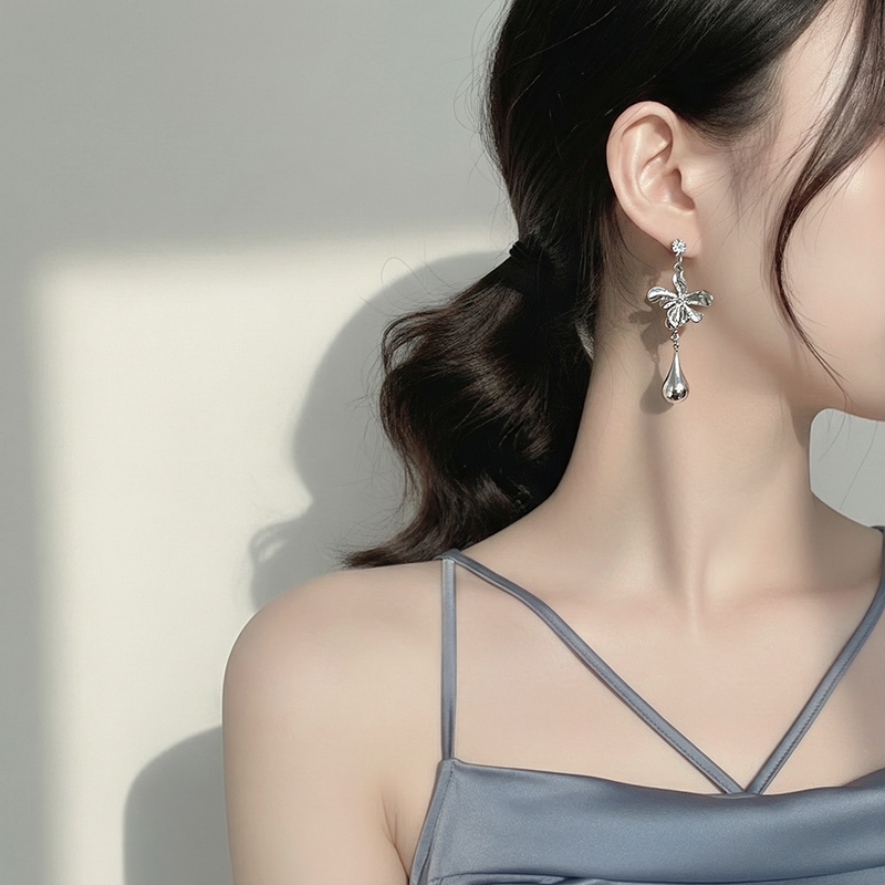 [fromis_9 Chaeyoung Piercing] Hydro Flower Piercing