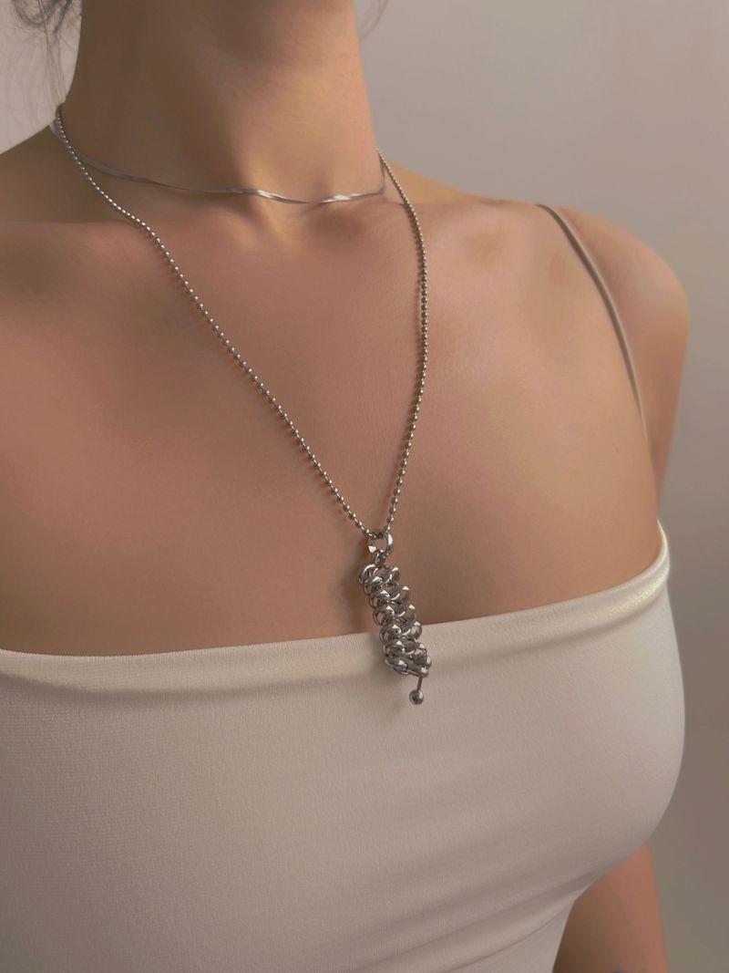 piercing (8) weave necklace