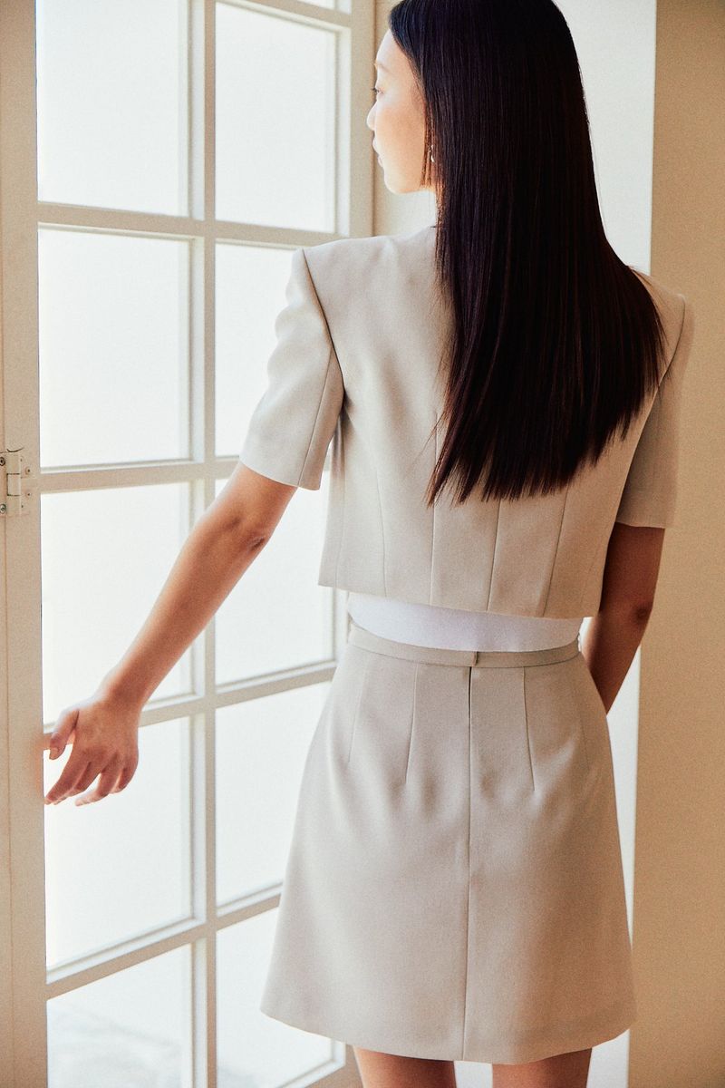 NO.23 JACKET - BEIGE