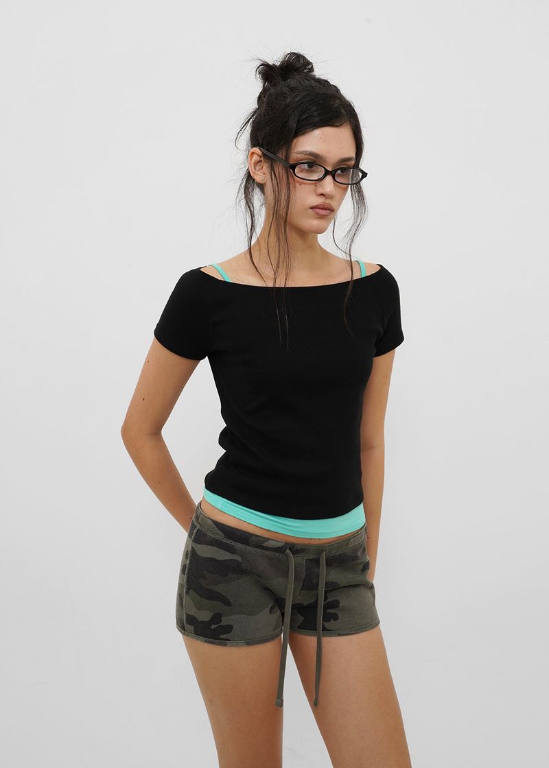 BLACKUP（ブラックアップ）の「[B-BASIC] Standard Slim Off-Shoulder Short-Sleeve T-Shirt (2 SIZE)（Tops）」