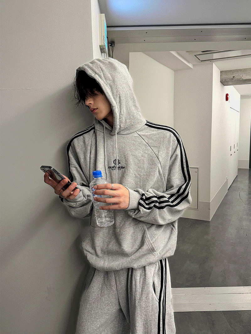 COSYHARU(コシハル)の「Outside track over hoodie(Tops)」