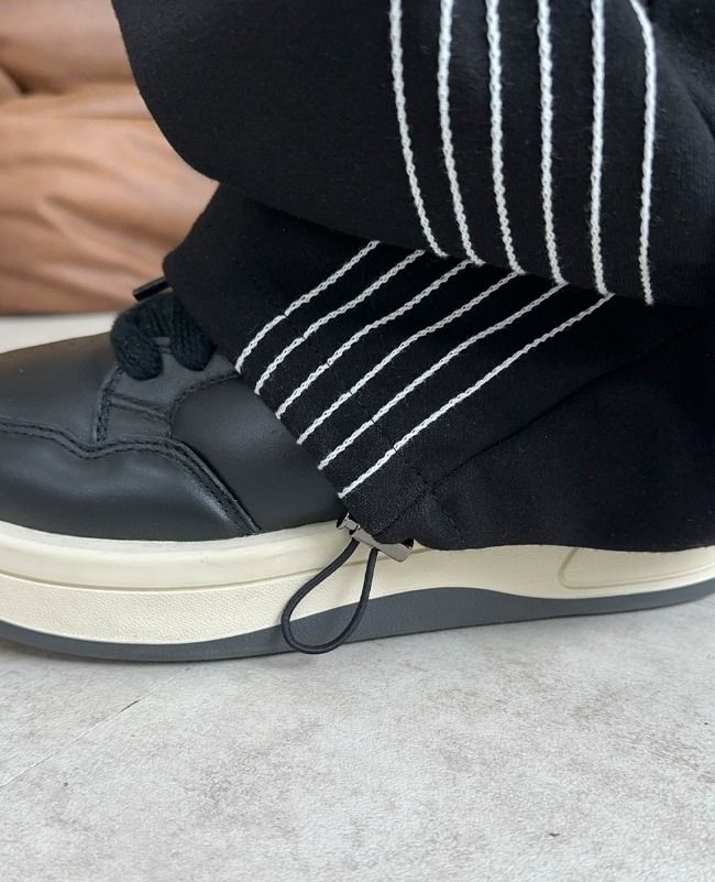 Ropel Stitch Track Wide Pants