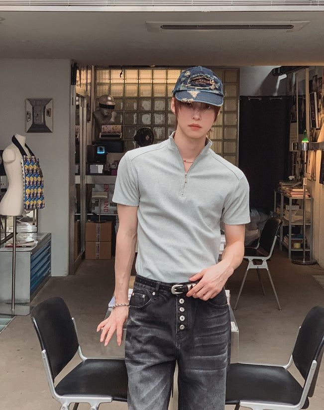 2PLAN（ツープラン）の「ジデン ハーフジップ リブ ショートスリーブ Tシャツ（トップス）」