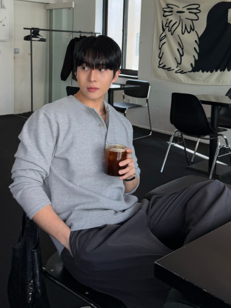 Pit henley neck long-sleeve t-shirt