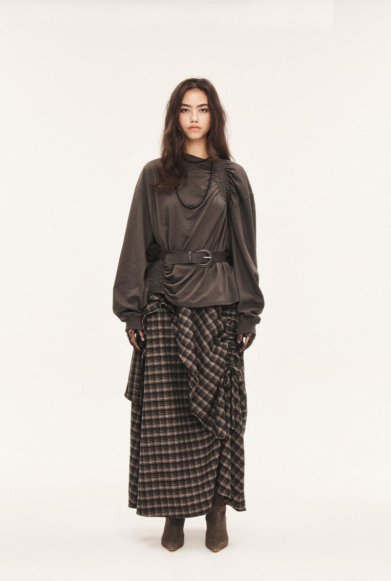 Roll smocking tee